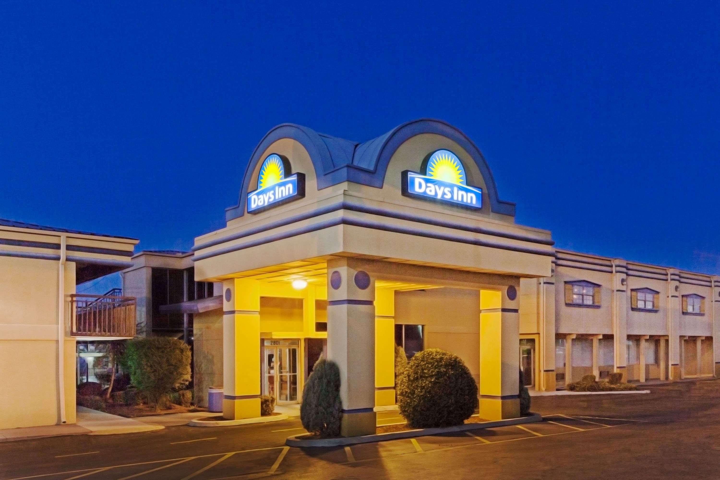Days Inn By Wyndham Oklahoma City Fairground Exterior foto